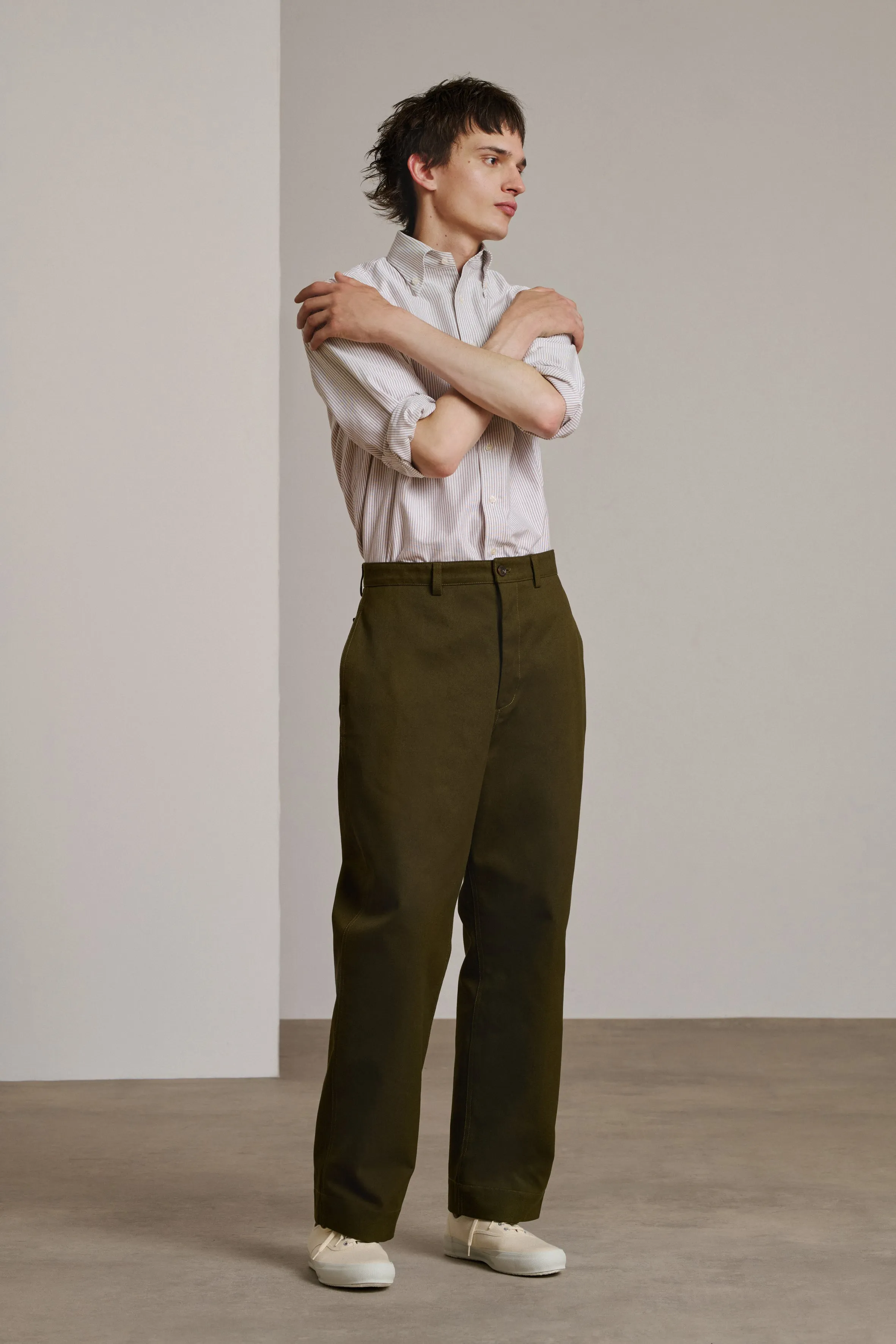 KHAKI CHET TROUSERS