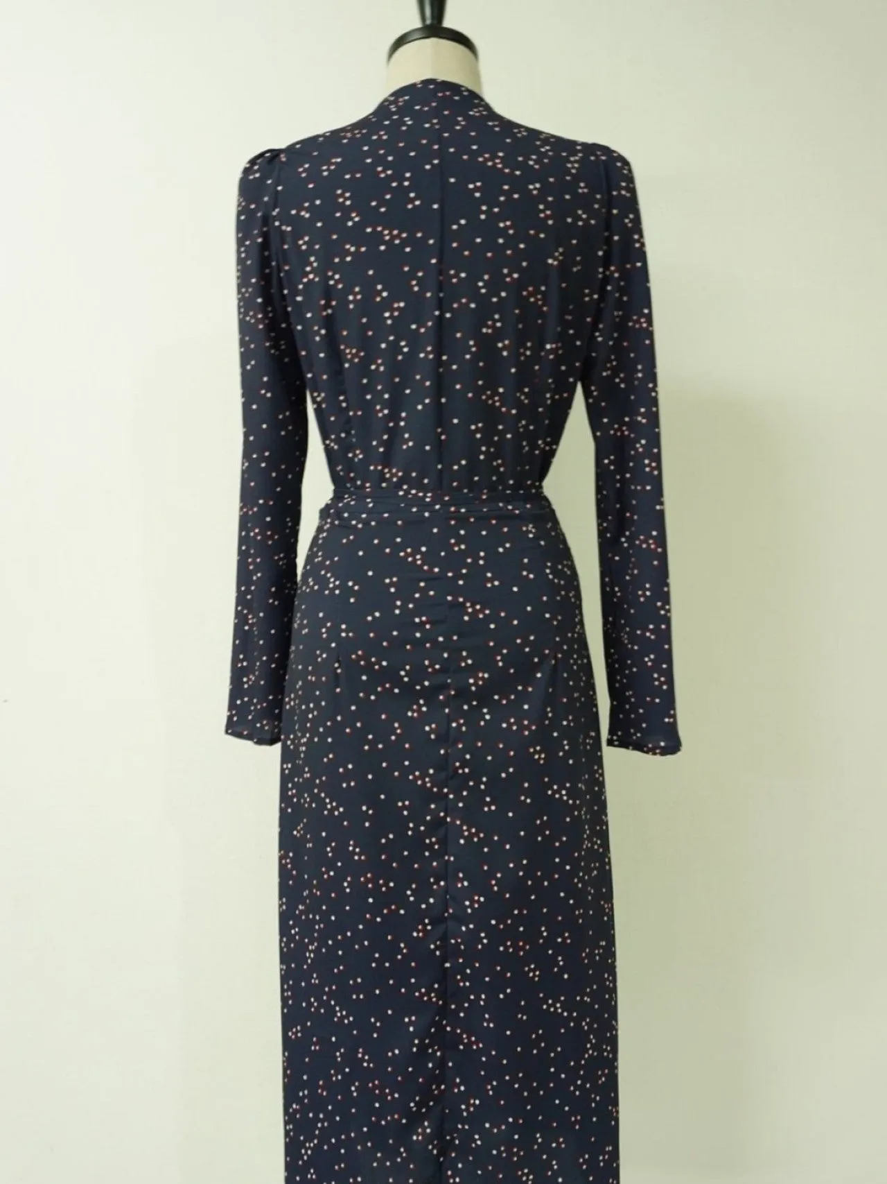 LONG SLEEVE GAVIN WRAP DRESS