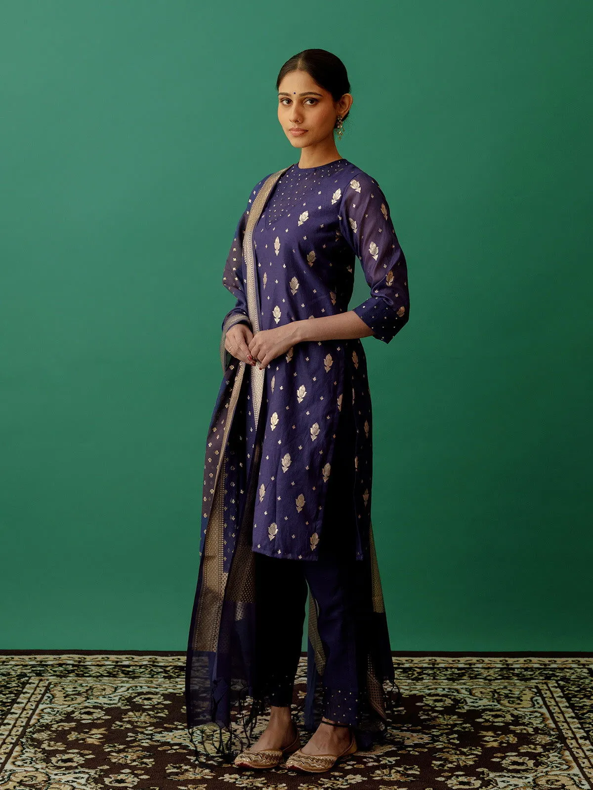 Women Banarasi Silk Embellished Roundneck Straight Fit Suit Set Purple